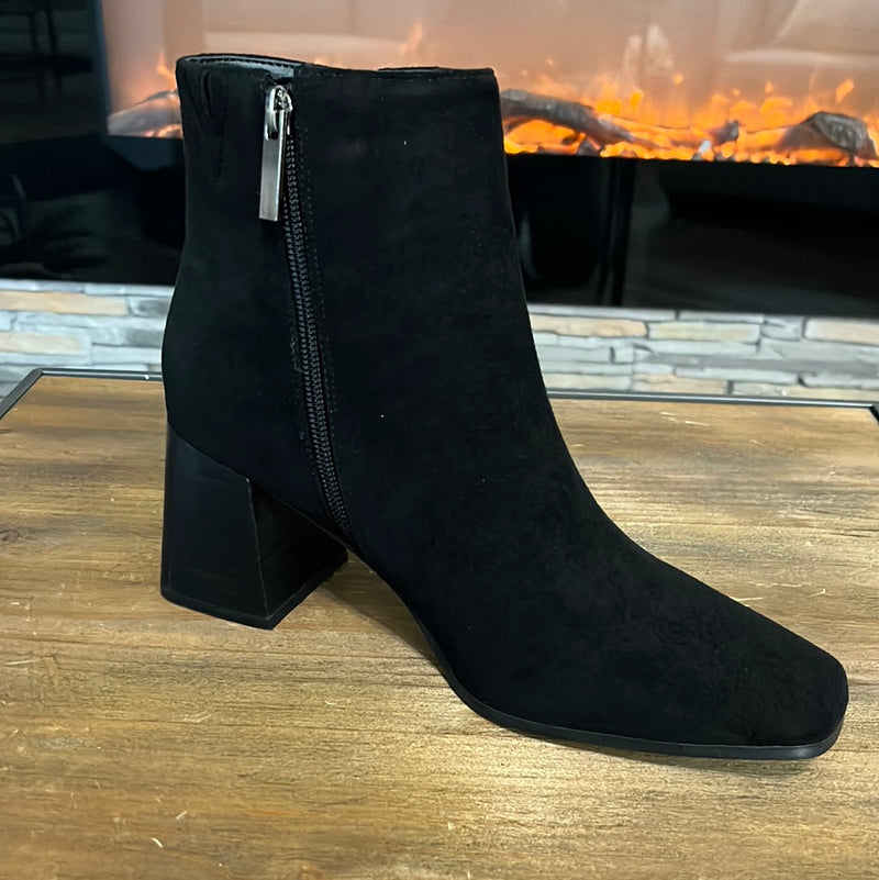 Felicia Black Suede Heel