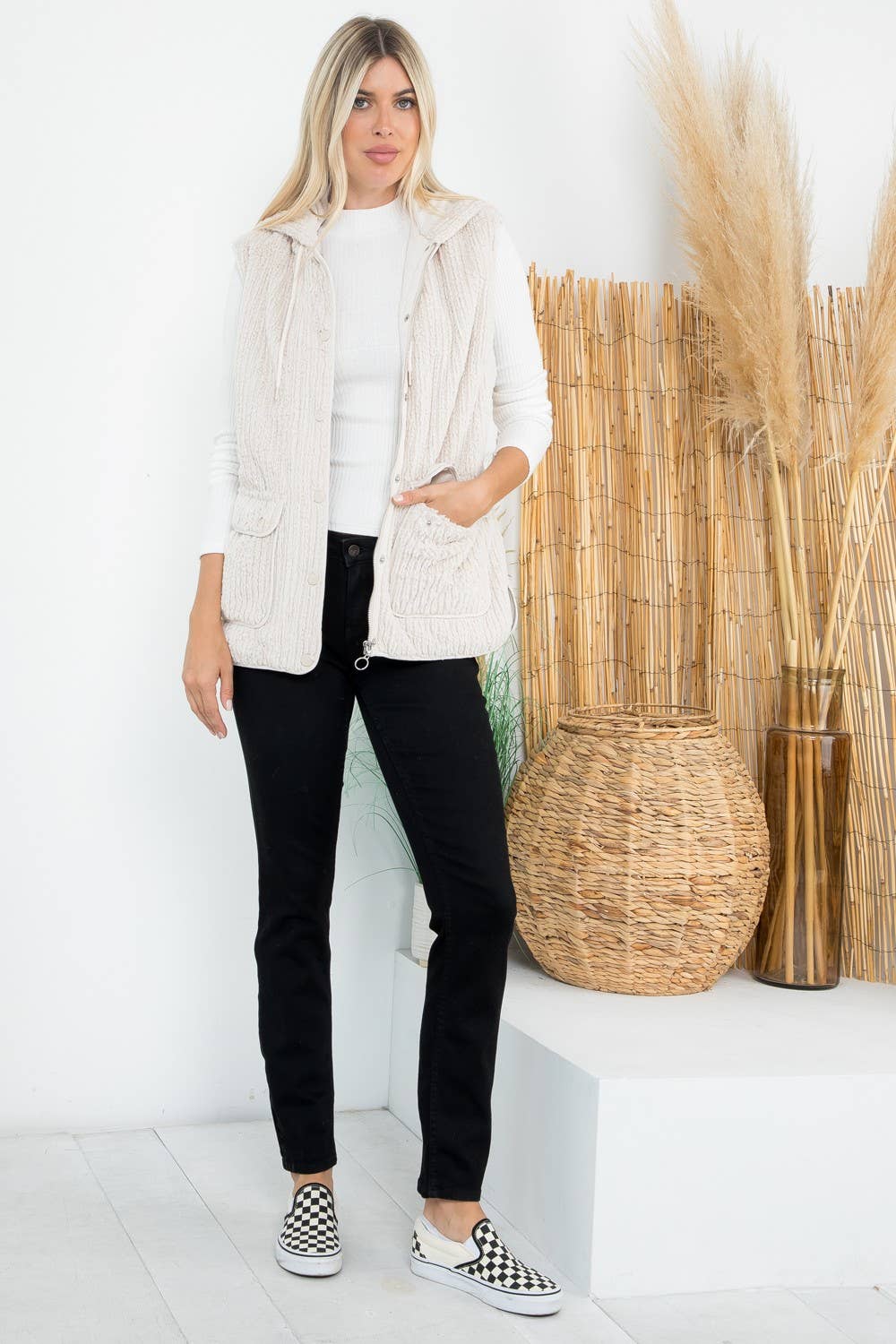 Faux Fur Quilted Line Hoodie Vest