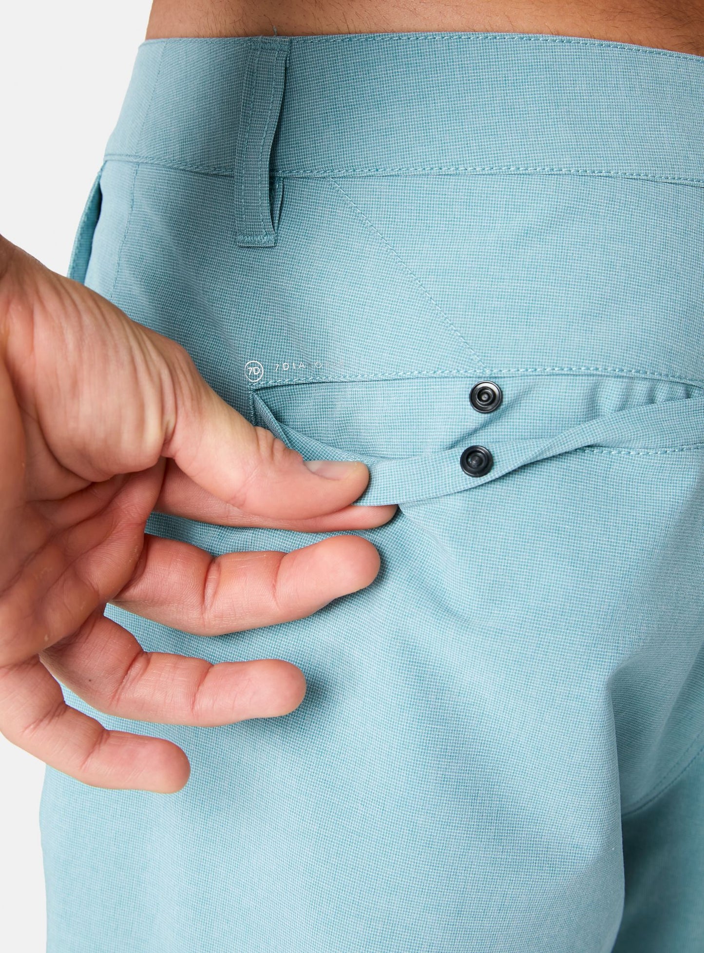 Momentum Hybrid Shorts