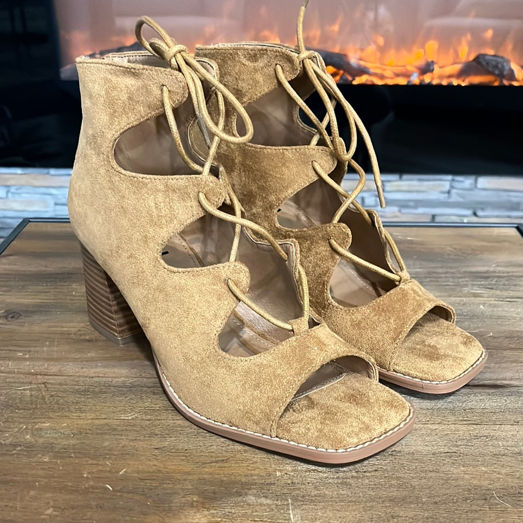 Wally Suede Heel