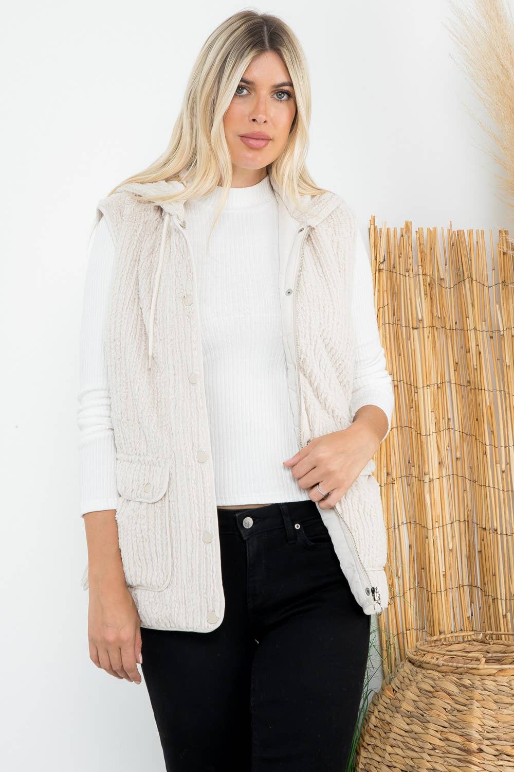 Faux Fur Quilted Line Hoodie Vest