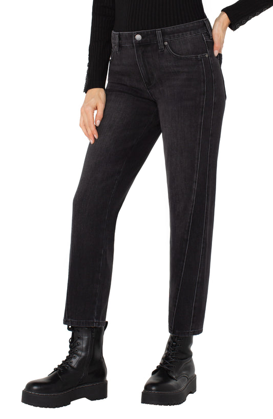 Liv Relaxed Black Denim