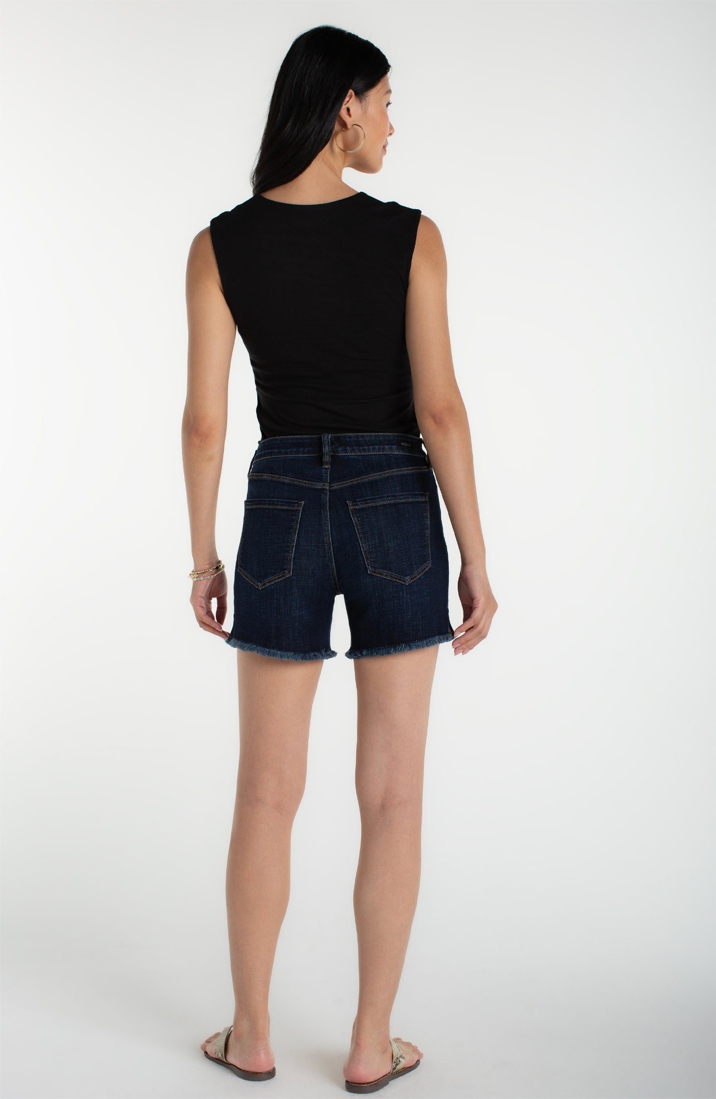 Vickie Frayed Hem Short